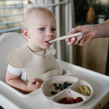 Silikónový delený tanierik s prísavkou BabyOno