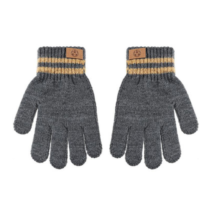 Detské pletené prstové rukavice s nášivkou 6 - 8 rokov