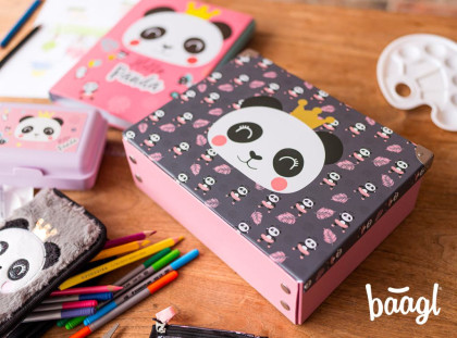 Skladací školský kufrík Panda s kovaním Baagl