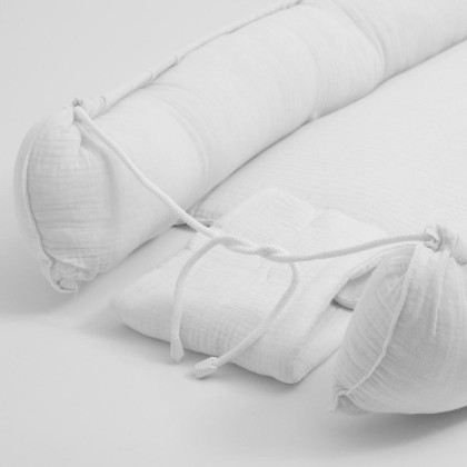 Mušelínové hniezdočko pre bábätko New Baby