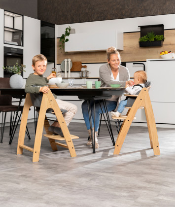 Drevená stolička Arketa dub masív Hauck