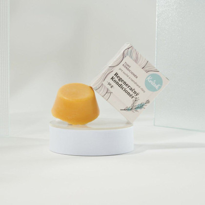 Regeneračný tuhý kondicionér na suché a namáhané vlasy 50g Kvitok