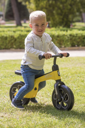 Odrážadlo Tech, vek 2 - 4 roky, do 30 kg Qplay