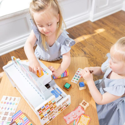 Továreň na čokoládové pralinky Melissa & Doug
