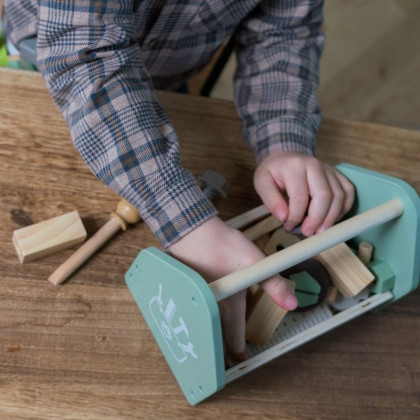 Playful Wood drevený box s náradím 26 ks