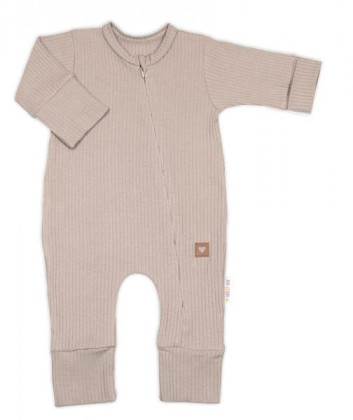 Rastúci rebrovaný overálok, čiapočka a topánočky Nature - toffi Baby Nellys