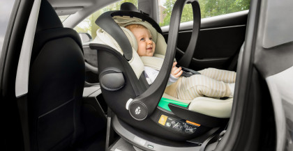 Autosedačka XM Plus i-Size bundle Zopa