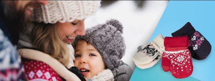 Pletené rukavičky so zimným motívom