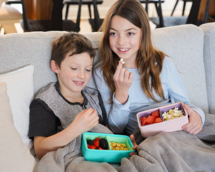 Silikónový bento box na desiatu 700 ml Melii