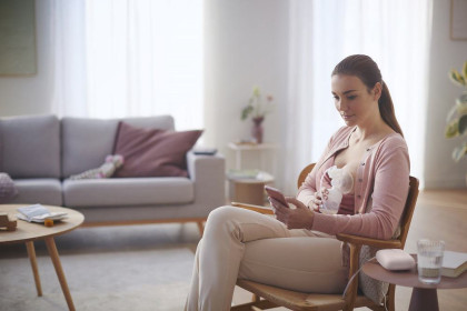 Odsávačka materského mlieka elektrická sada SCD340/31 Philips Avent