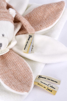 Darčeková sada Plyšový muchláčik medvedík s čiapočkou 25 cm ružový Doudou