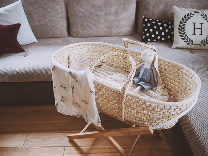 Mojžišov košík pre bábätko Corn Natural + matrac Basic Ahojbaby