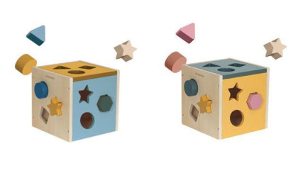 Hračka drevená triediaca Gravity Wood of Mars 12 m+ Petite&Mars