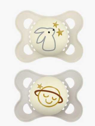 Cumlík Ortodonický Original Night 0 m+ Béžový/Šedý MAM