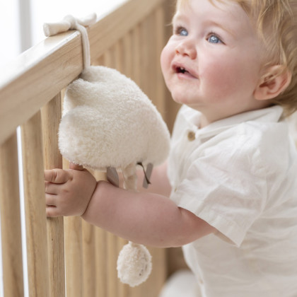 Hračka hudobná Teddy obláčik Nattou 25 cm, 0 m+