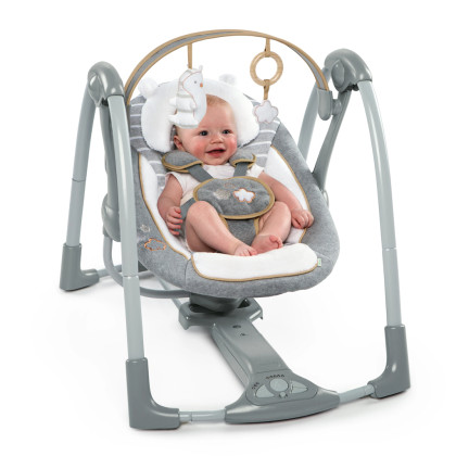 Cestovná hojdačka s melódiou Bella Teddy™ 0 m+ do 9 kg Ingenuity