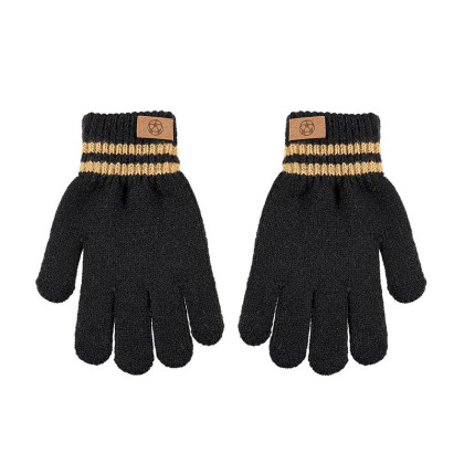 Detské pletené prstové rukavice s nášivkou 6 - 8 rokov