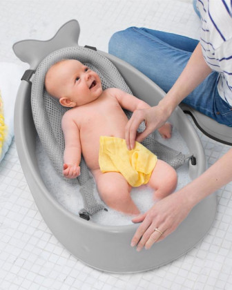 Vanička s ergonomickou podložkou Moby 3 fázová Skip Hop