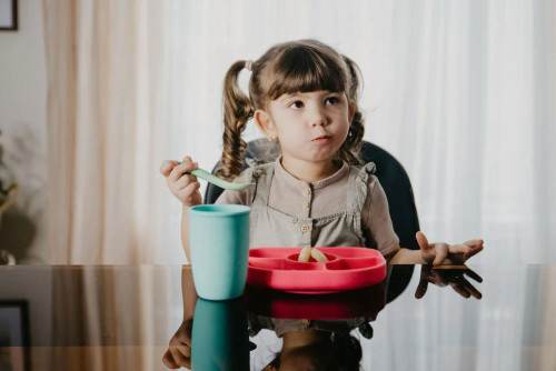 Silikónové lyžičky 5 ks Pink Bblüv Spoön
