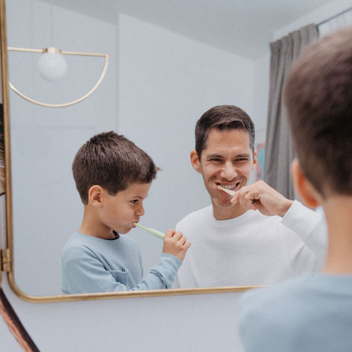 Detská kefka na zúbky Junior 6 rokov+ Suavinex