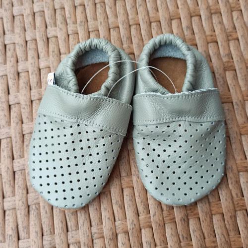 Kožené capáčky 6-12 m (20) 13 cm Capiki