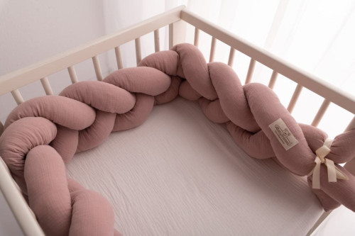 Mušelínový mantinel vrkoč 200 cm Babymatex - chránič do postieľky