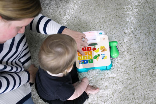 Pokladňa obchodná Magic Touch Hape 9 m+ Baby Einstein