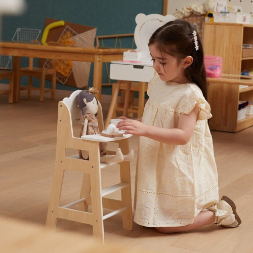 Drevená stolička