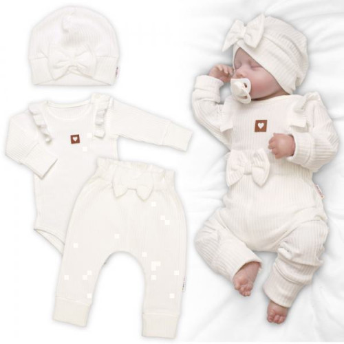 Rebrovaná rastúca súprava 3D Baby Girl Smotanová
