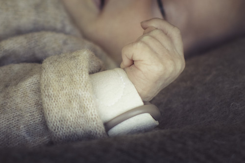 Relax Šikovný senzor pre deti 0 m - 5 rokov, opasok ruka/noha BabySensor