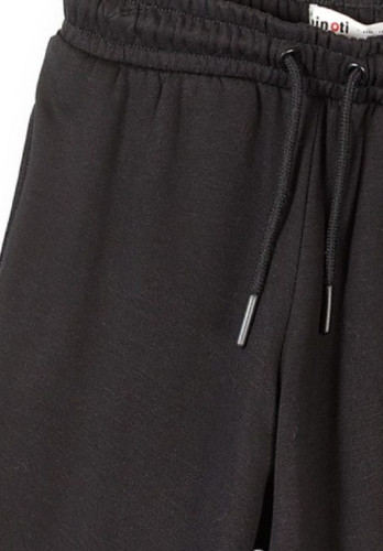 Detské tepláky s elastickým pásom a sťahovacou šnúrkou Čiernej Minoti