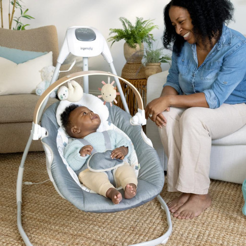 Hojdačka pohupujúca hudobný Parker™ 0 m+, do 9 kg Ingenuity