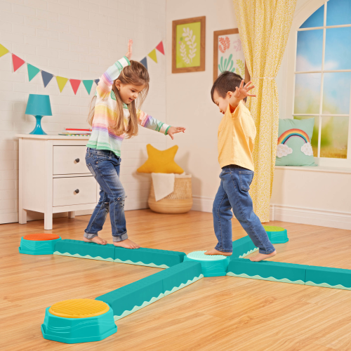 Prekážková dráha so stupienkami Balance & Build B-Toys