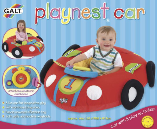 Auto plné hier