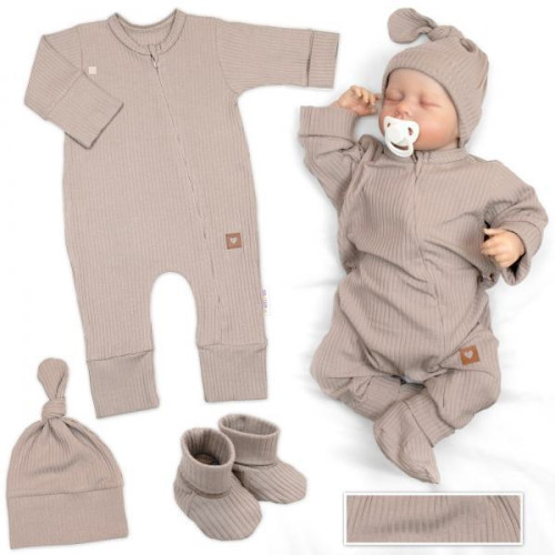 Rastúci rebrovaný overálok, čiapočka a topánočky Nature - toffi Baby Nellys