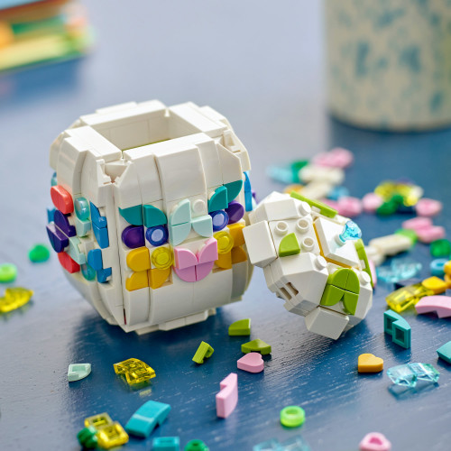 Dekoratívne veľkonočné vajíčko Lego