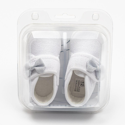 Dojčenské capáčky s mašličkou New Baby biela