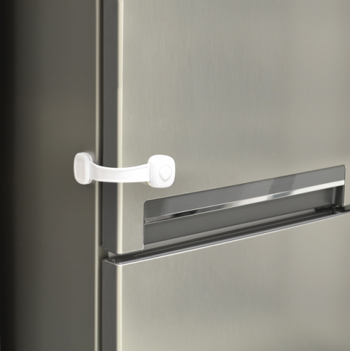 Poistka na skriňu Outsmart Multi Use Lock Safety 1st