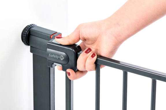 Zábrana Easy Close Metal Black