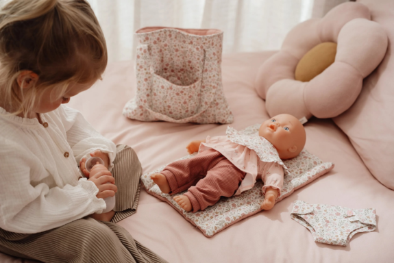 Prebaľovacia taška pre bábiky Soft Flowers Little Dutch