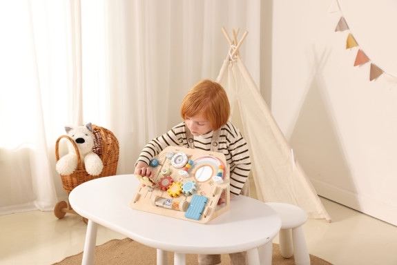 Activity board Levíčkov dom 2Kids Toys
