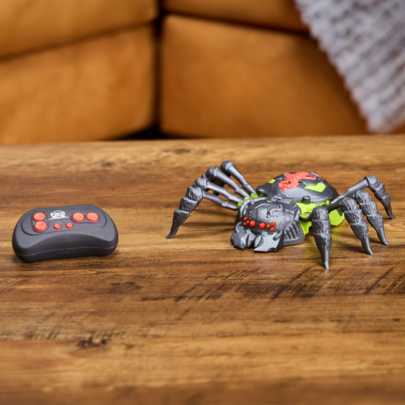 Hex Bots RC tarantula lezúca po stenách Spin Master
