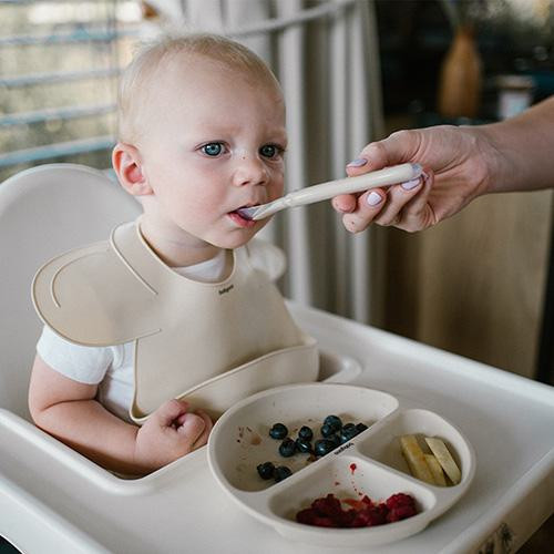 Silikónový delený tanierik s prísavkou BabyOno