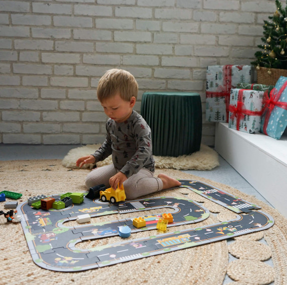 Puzzle cesty Mesto