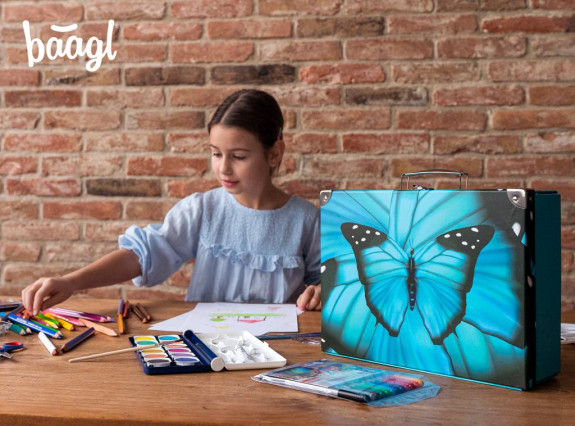 Skladací školský kufrík Butterfly s kovaním Baagl
