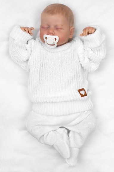 Rastúci oversize pletený svetrík pre bábätko biely Baby Nellys