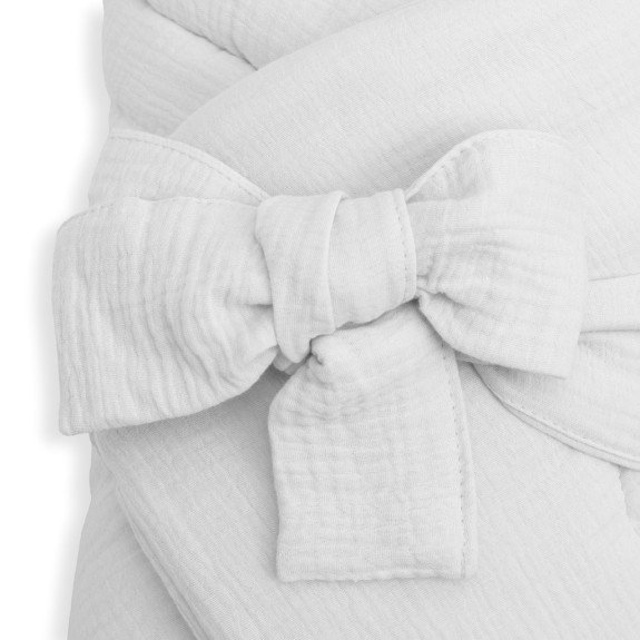 Mušelínová šnurovacia zavinovačka New Baby