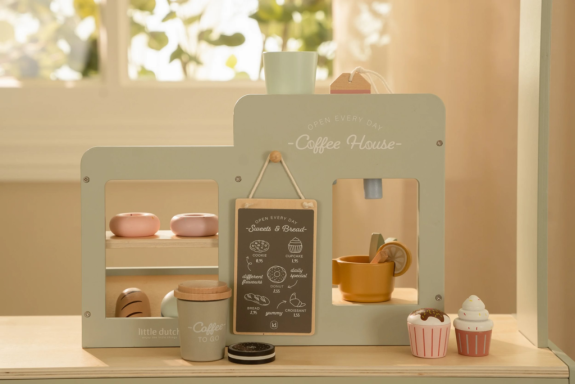 Kávovar drevený veľký s príslušenstvom Coffee House Little Dutch