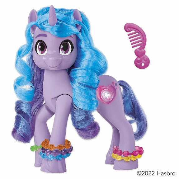 Izzy vidí iskru My Little Pony