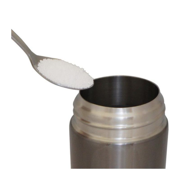 Čistiaci prípravok pre termosky, termohrnčeky a termokanvice Thermos